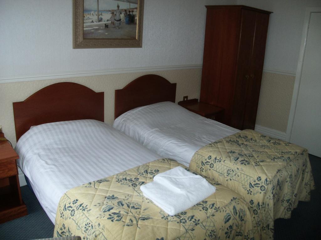 Clarkes Hotel Barrow In Furness 部屋 写真